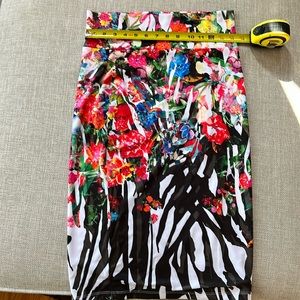 Bebe bright floral skirt size medium fun and feminine
